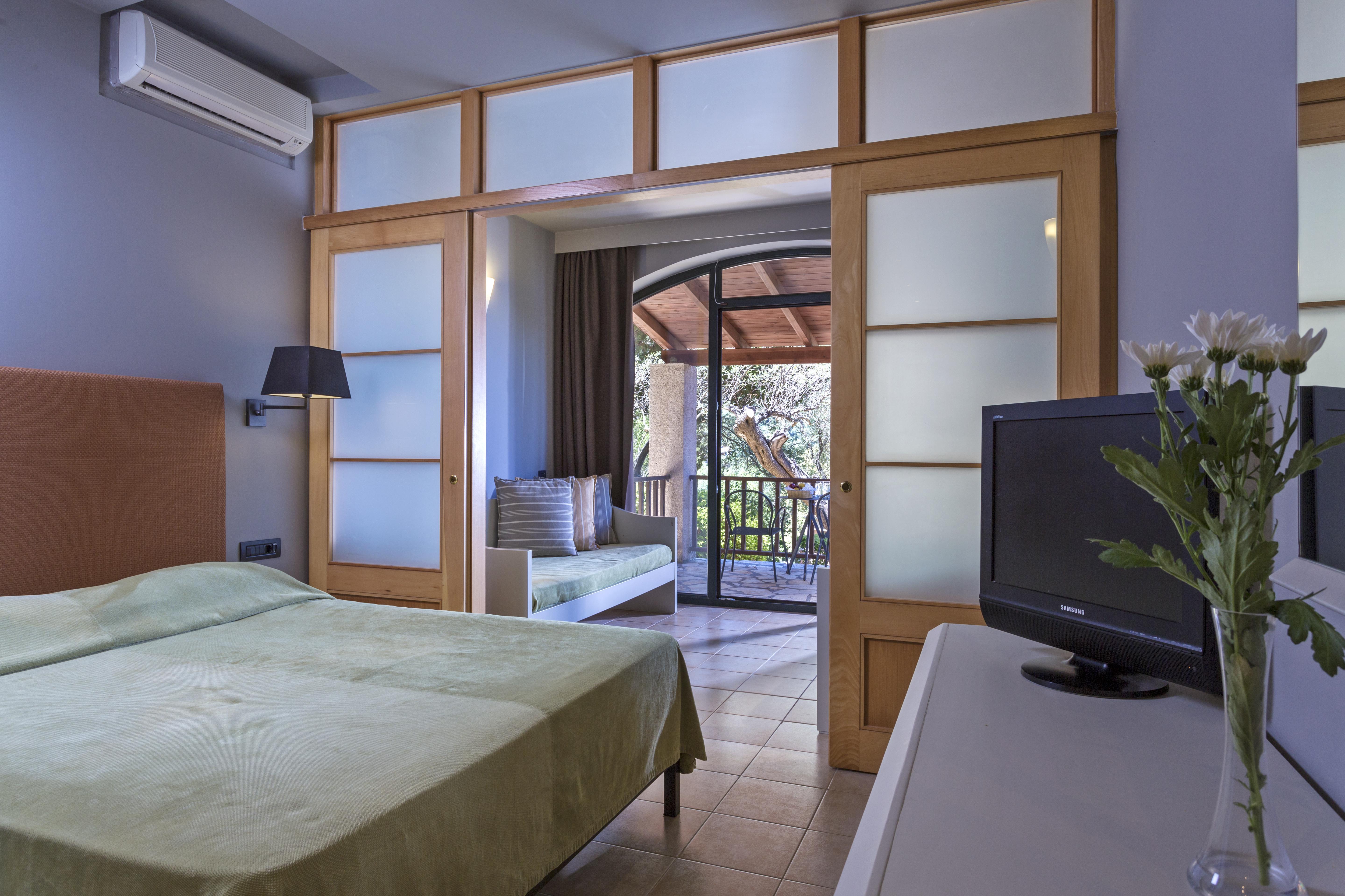 Aeolos Beach Resort Gastouri  エクステリア 写真