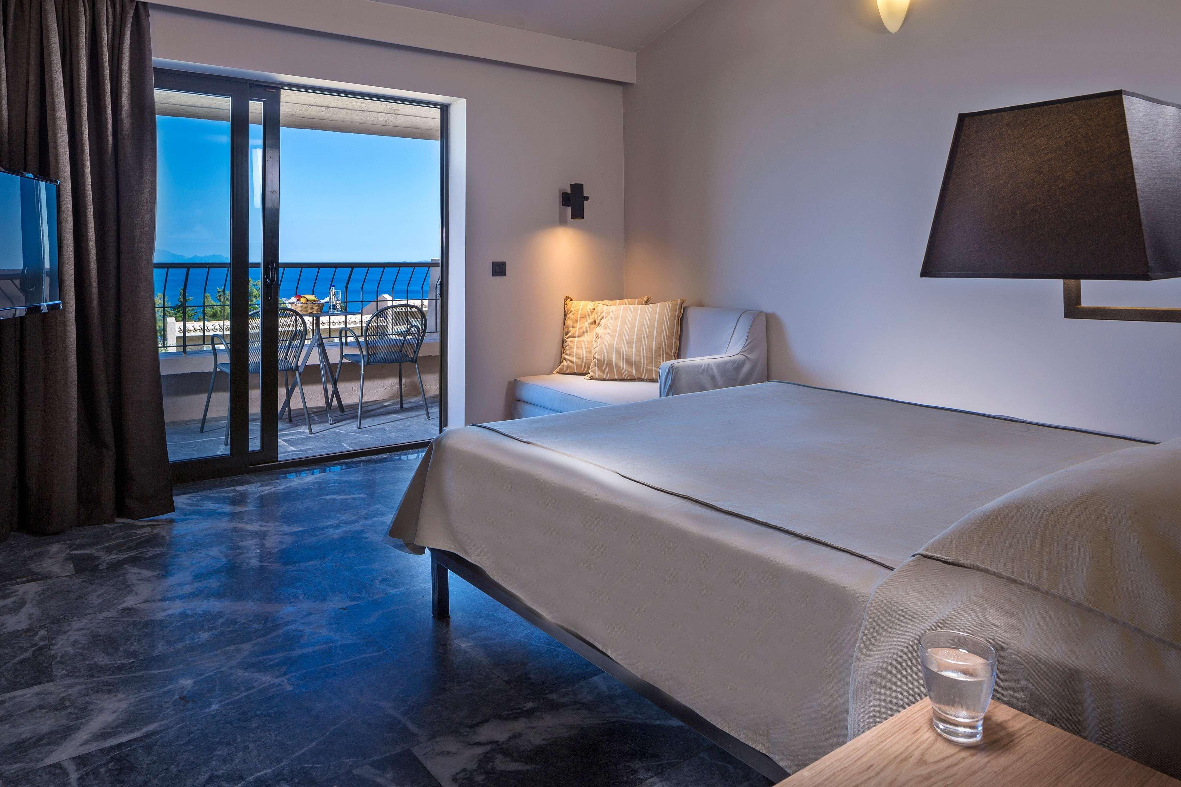 Aeolos Beach Resort Gastouri  エクステリア 写真