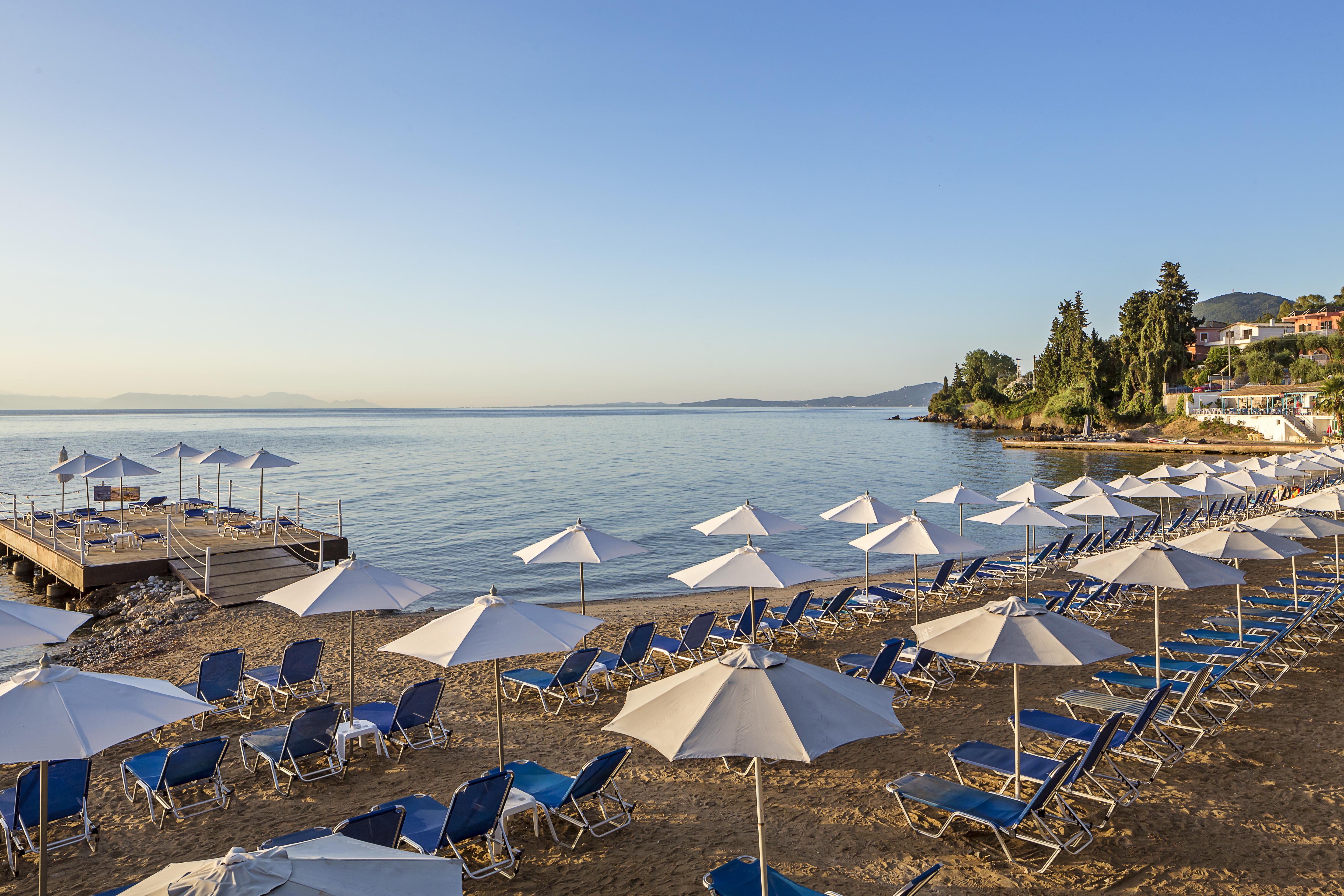 Aeolos Beach Resort Gastouri  エクステリア 写真